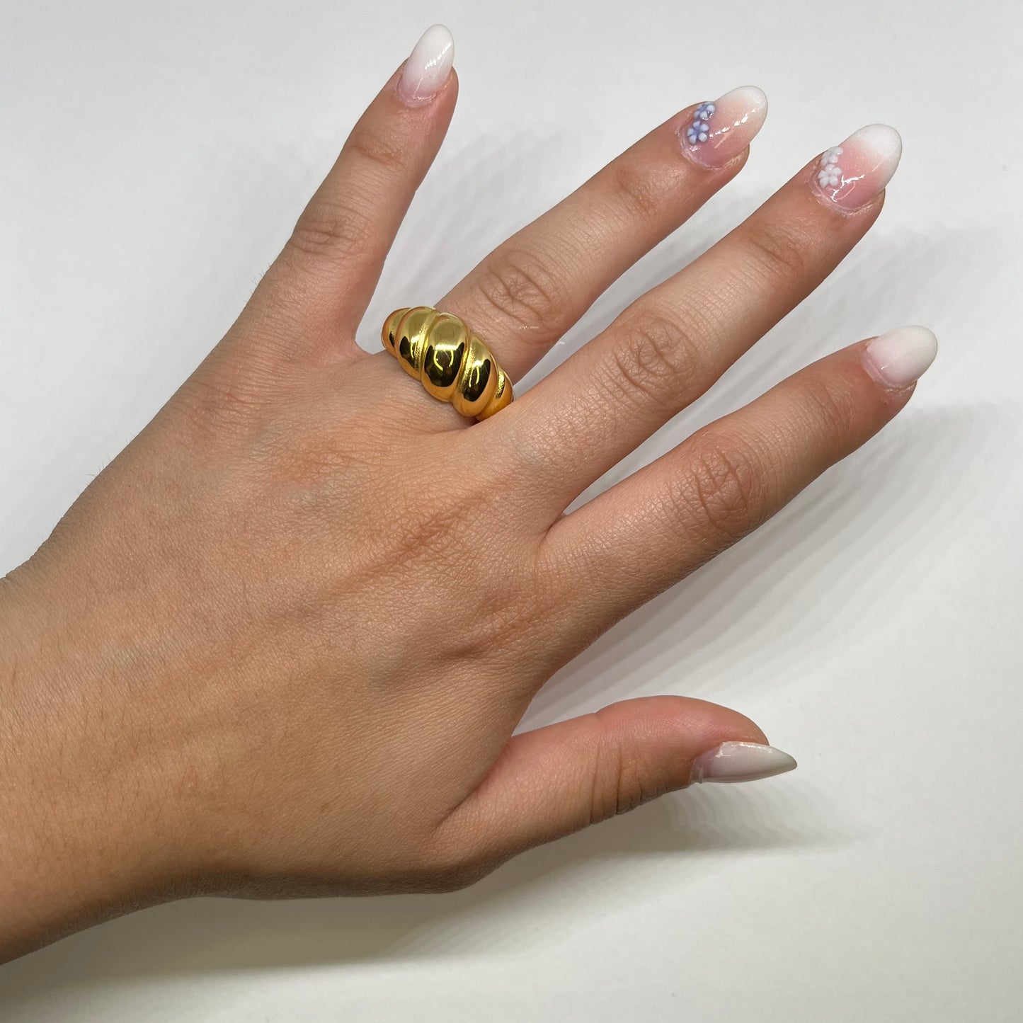 Anello “Croissant”